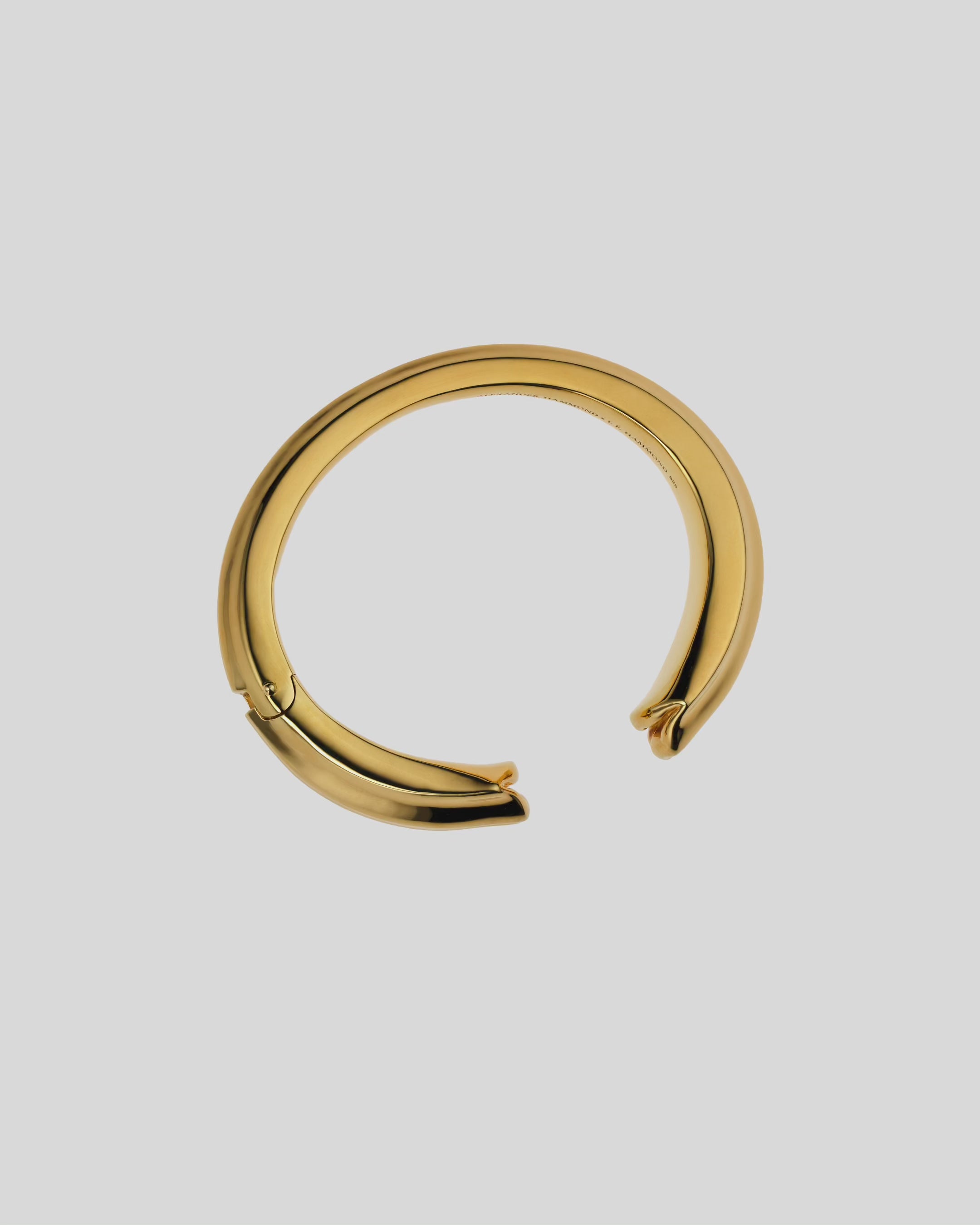 Gold Kiss Bangle